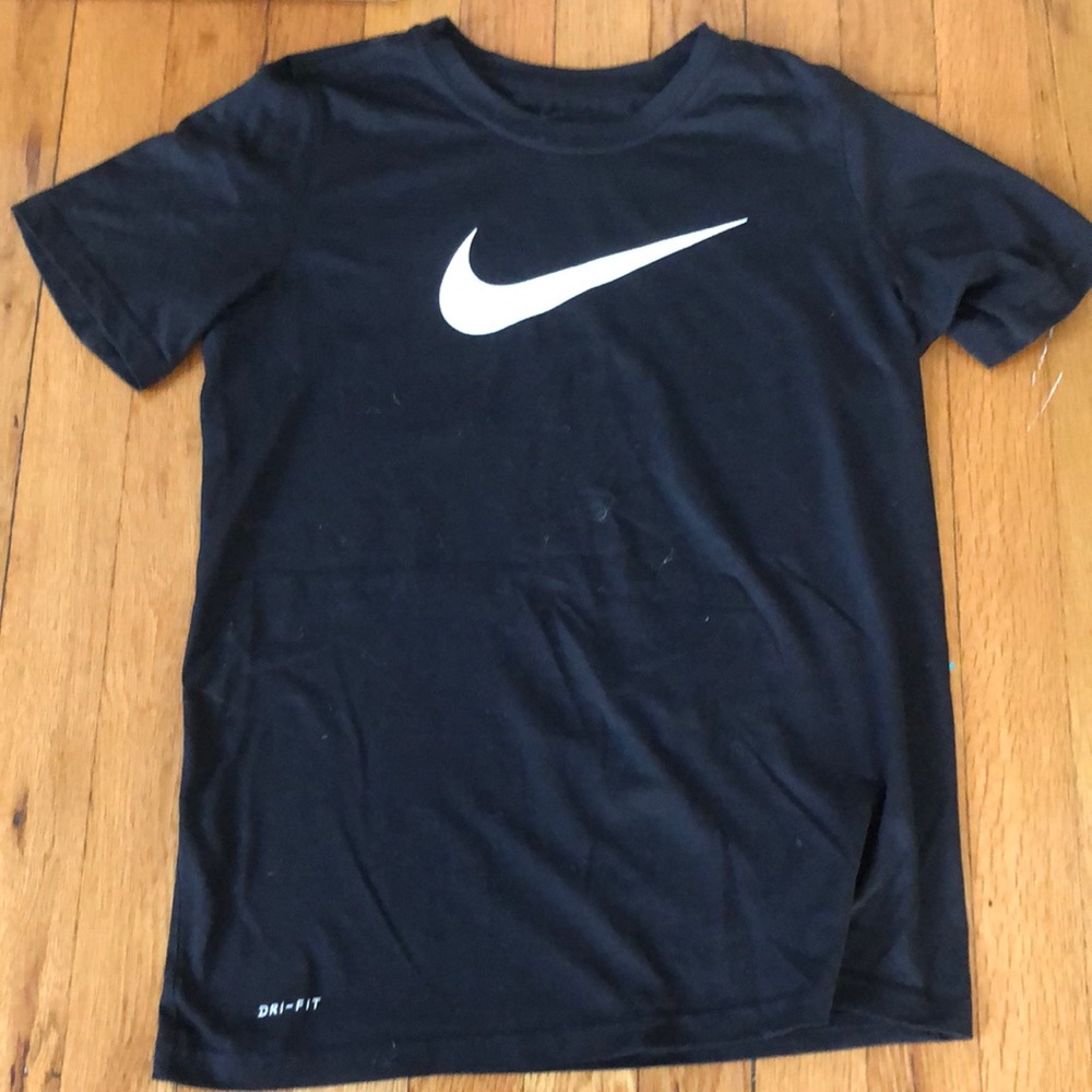 Nike boys dri-fit t-shirt